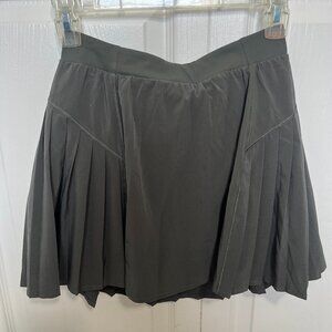 SPANX Gray Pleated Tennis Skirt Skort Size S